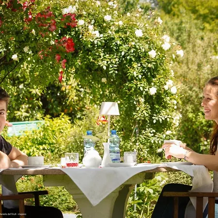 All'antica Scuderia Del Castello