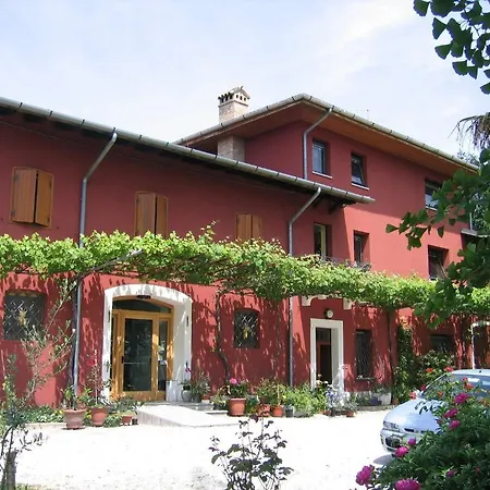 All'antica Scuderia Del Castello Farm stay